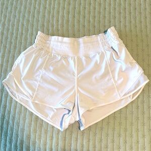 Lululemon Hotty Hot Shorts, High Rise, 2.5” inseam, white, size 6